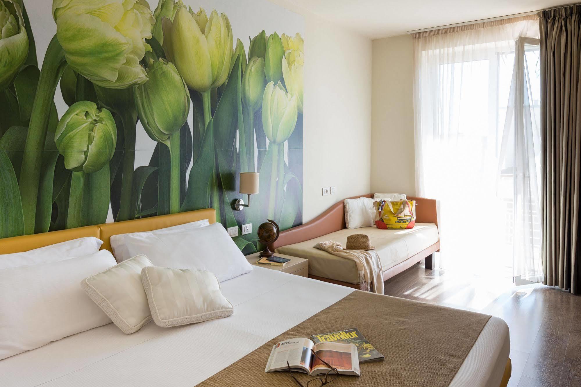 Hotel Acquadolce Пескиера дел Гарда Екстериор снимка